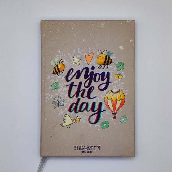 Jegyzetfüzet/Heti tervező A/6 keményfedeles vonalas 