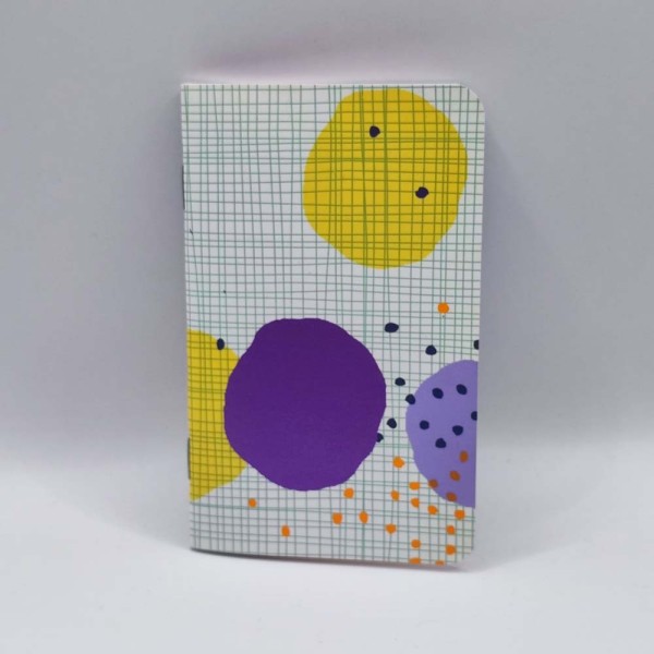 Jegyzetfüzet A/7 puhafedeles sima