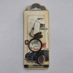 Old timer kulcstartó 